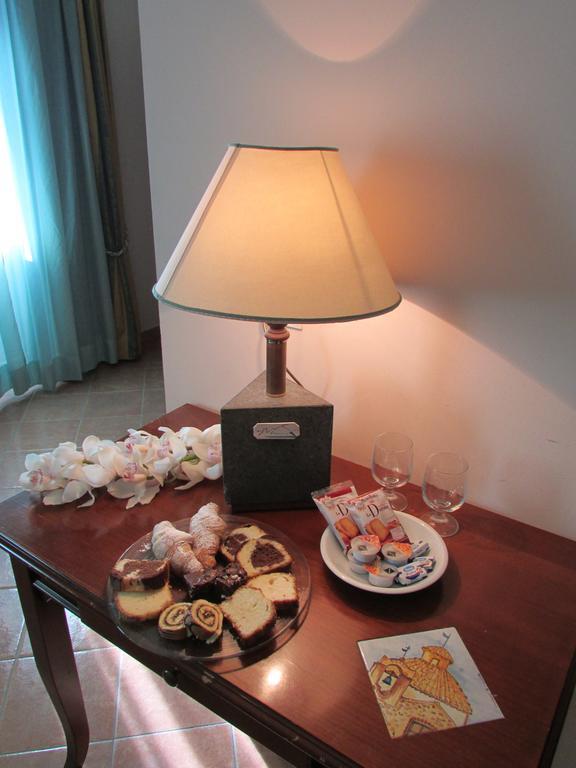 Emmaus Hotel Zafferana Etnea Chambre photo