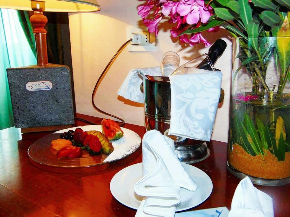 Emmaus Hotel Zafferana Etnea Extérieur photo